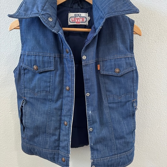 Vintage Levi's Classic Blue Denim Ski Vest - Picture 2 of 7